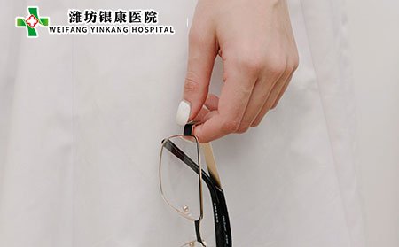 白癜風(fēng)初期應(yīng)該如何合理用藥?